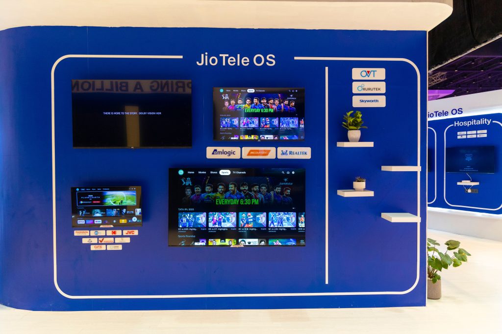 Jio at Waves